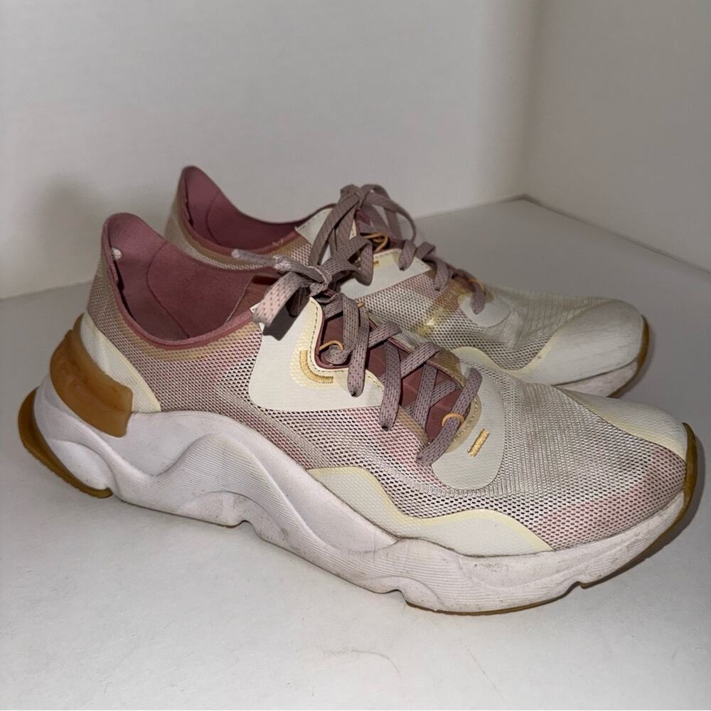 SOREL Kinetic RNEGD Float Sneaker in the Chalk/Eraser Pink colorway 10 - Picture 2 of 9
